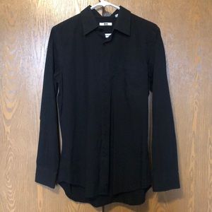Uniqlo black dress shirt!